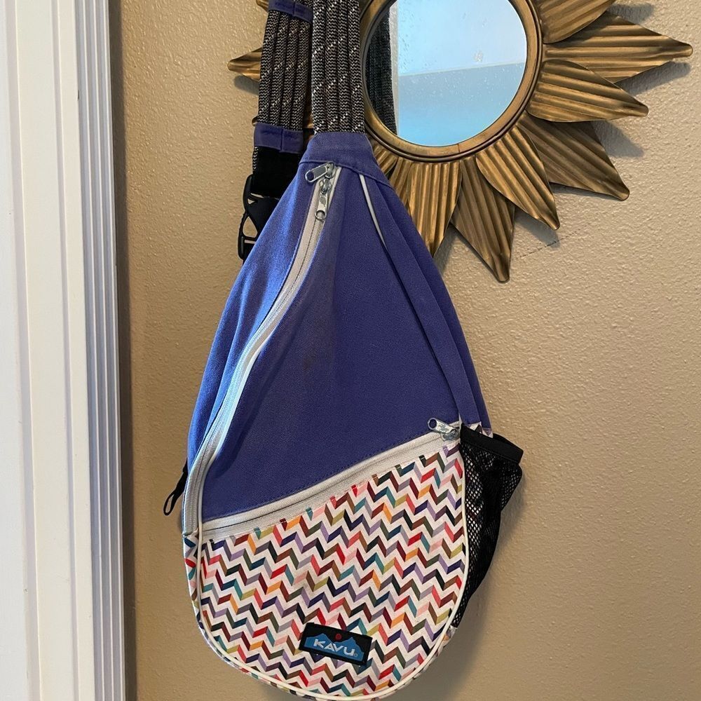 KAVU Original Colorful Rope Sling Bag - Picture 2 of 16